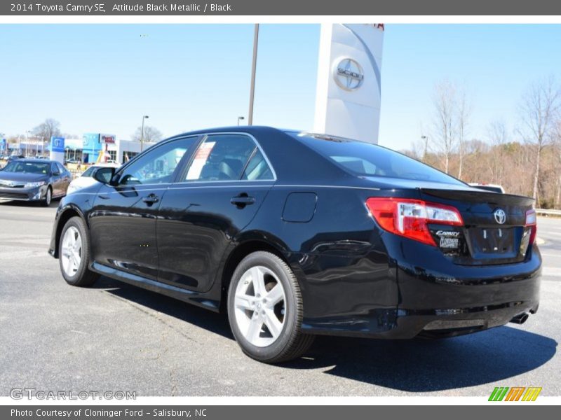 Attitude Black Metallic / Black 2014 Toyota Camry SE