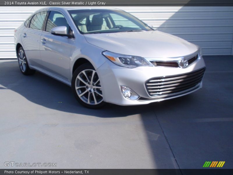 Classic Silver Metallic / Light Gray 2014 Toyota Avalon XLE