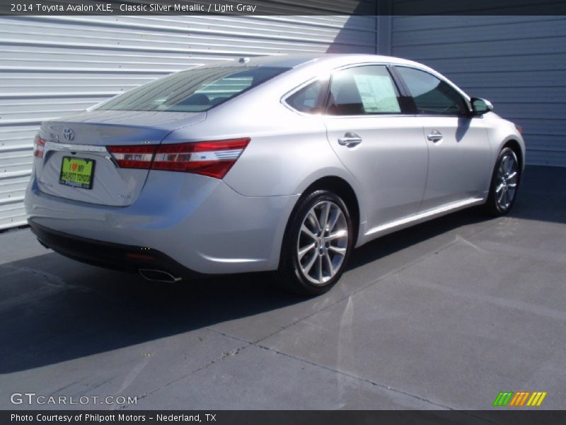 Classic Silver Metallic / Light Gray 2014 Toyota Avalon XLE