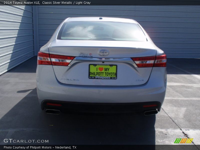 Classic Silver Metallic / Light Gray 2014 Toyota Avalon XLE