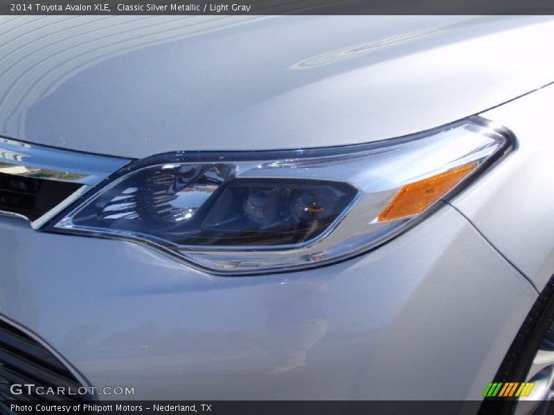 Classic Silver Metallic / Light Gray 2014 Toyota Avalon XLE