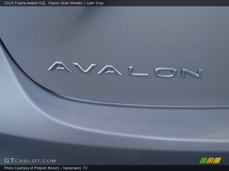 Classic Silver Metallic / Light Gray 2014 Toyota Avalon XLE