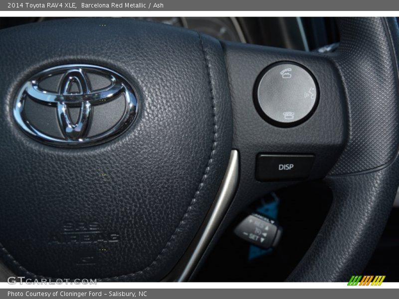 Controls of 2014 RAV4 XLE