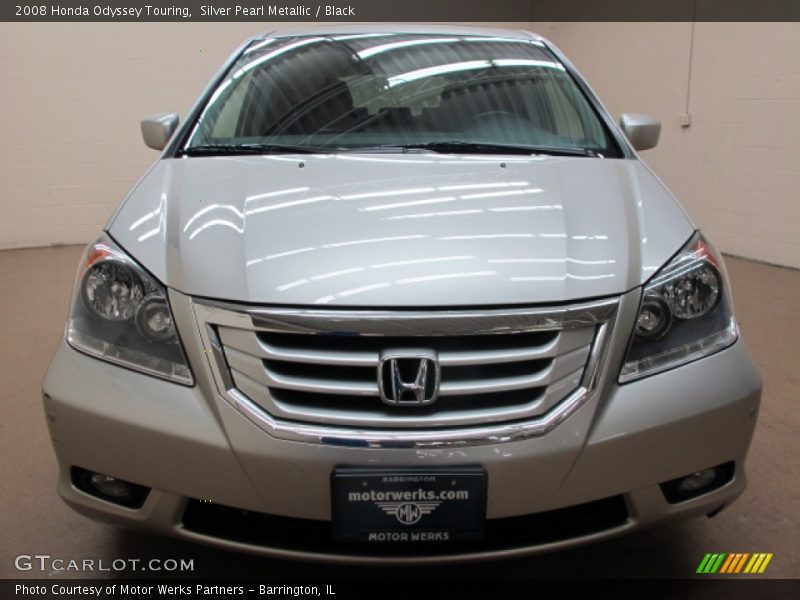 Silver Pearl Metallic / Black 2008 Honda Odyssey Touring