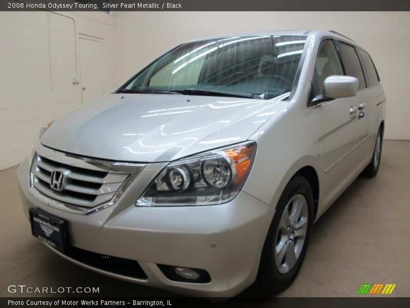 Silver Pearl Metallic / Black 2008 Honda Odyssey Touring