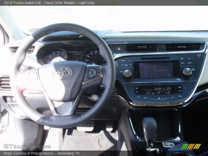 Classic Silver Metallic / Light Gray 2014 Toyota Avalon XLE