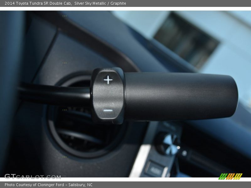 Silver Sky Metallic / Graphite 2014 Toyota Tundra SR Double Cab