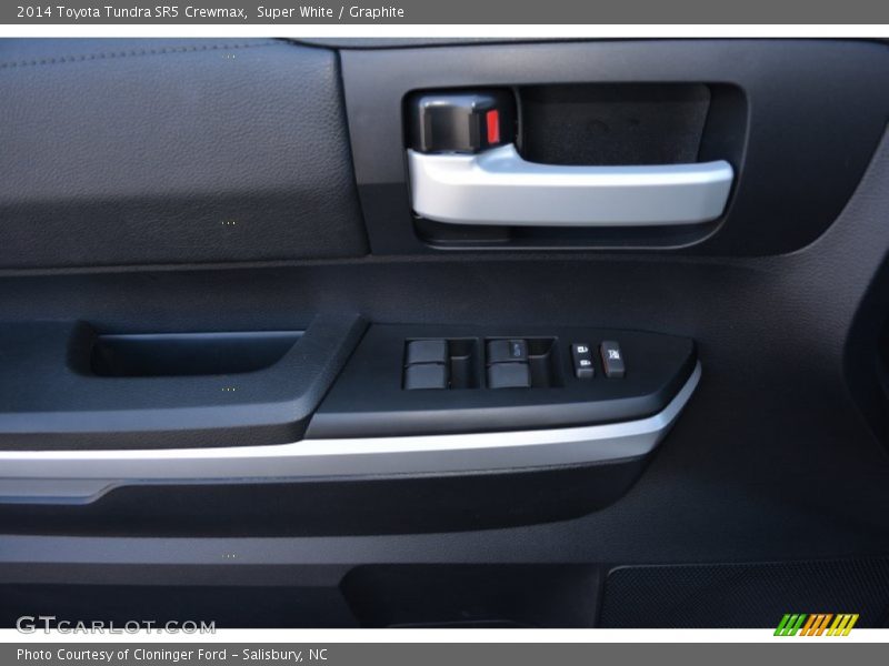 Super White / Graphite 2014 Toyota Tundra SR5 Crewmax