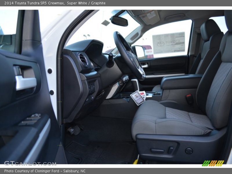 Super White / Graphite 2014 Toyota Tundra SR5 Crewmax