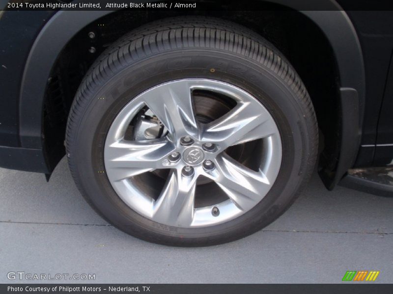  2014 Highlander Limited Wheel