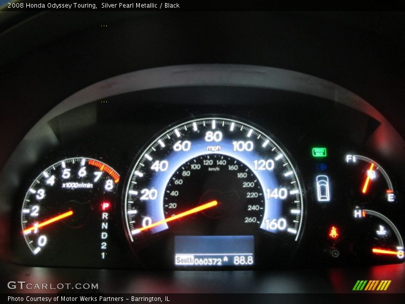 Silver Pearl Metallic / Black 2008 Honda Odyssey Touring