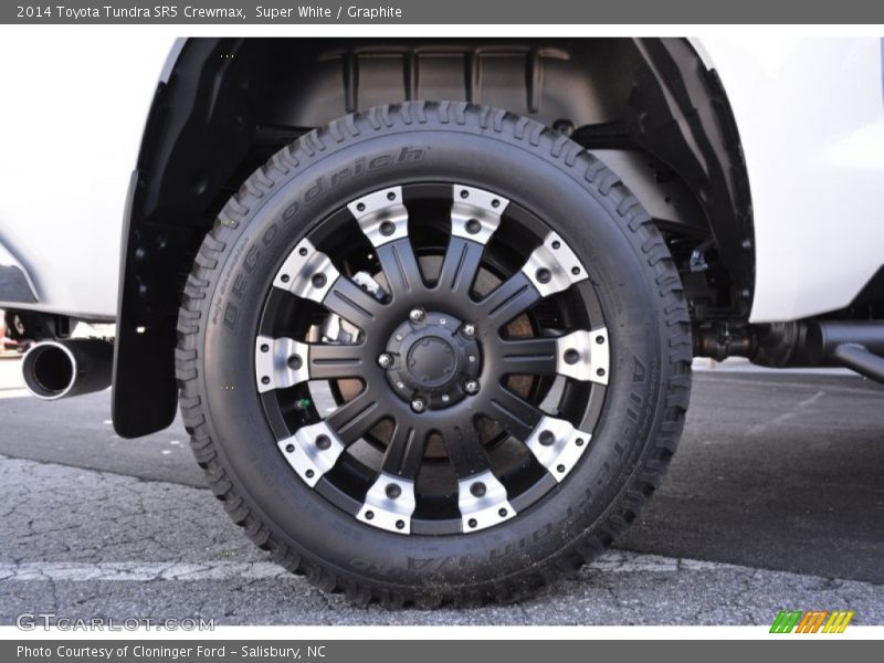 Super White / Graphite 2014 Toyota Tundra SR5 Crewmax