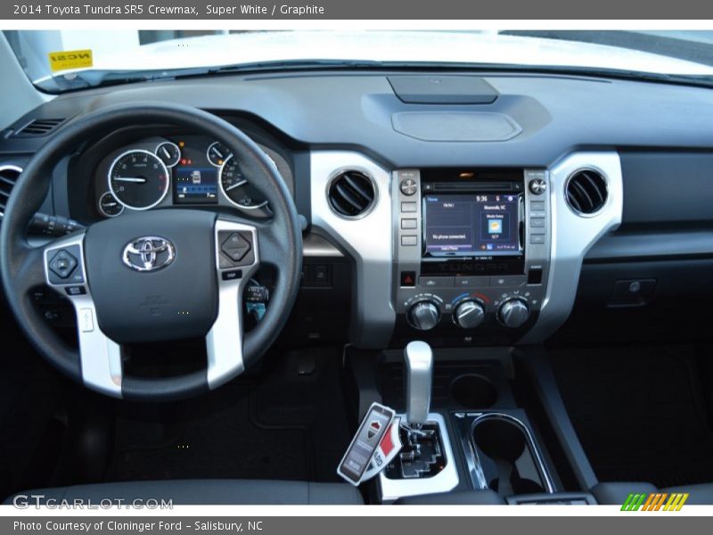 Super White / Graphite 2014 Toyota Tundra SR5 Crewmax