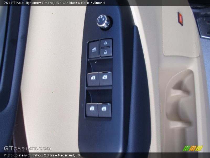 Attitude Black Metallic / Almond 2014 Toyota Highlander Limited