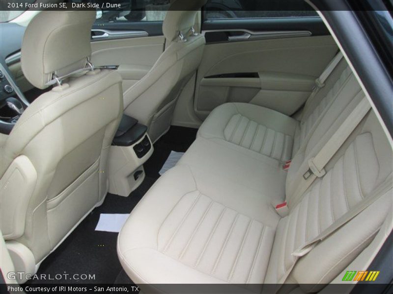 Dark Side / Dune 2014 Ford Fusion SE