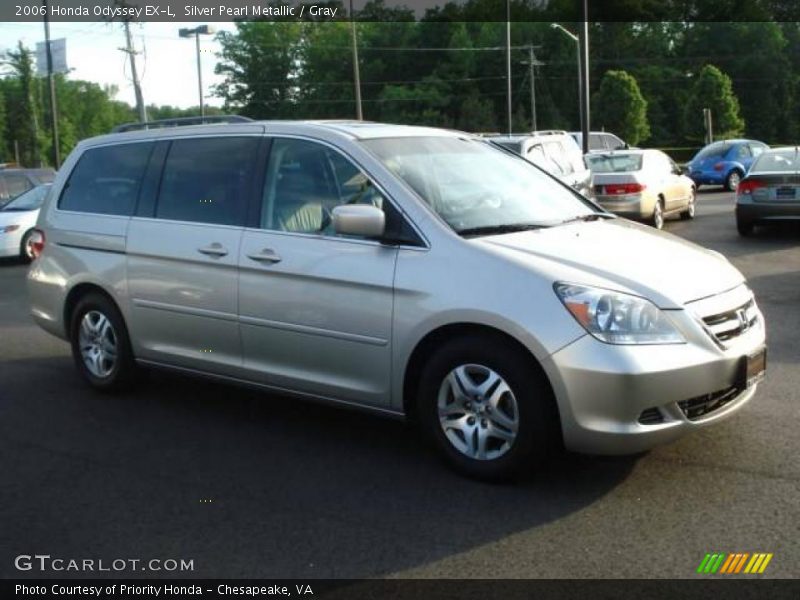 Silver Pearl Metallic / Gray 2006 Honda Odyssey EX-L