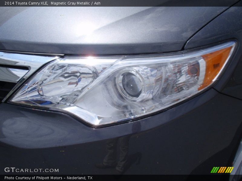 Magnetic Gray Metallic / Ash 2014 Toyota Camry XLE