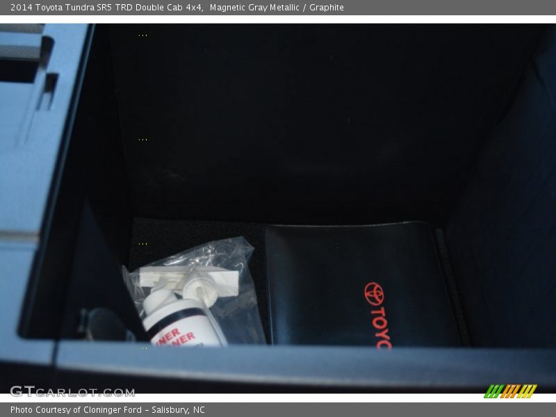 Magnetic Gray Metallic / Graphite 2014 Toyota Tundra SR5 TRD Double Cab 4x4