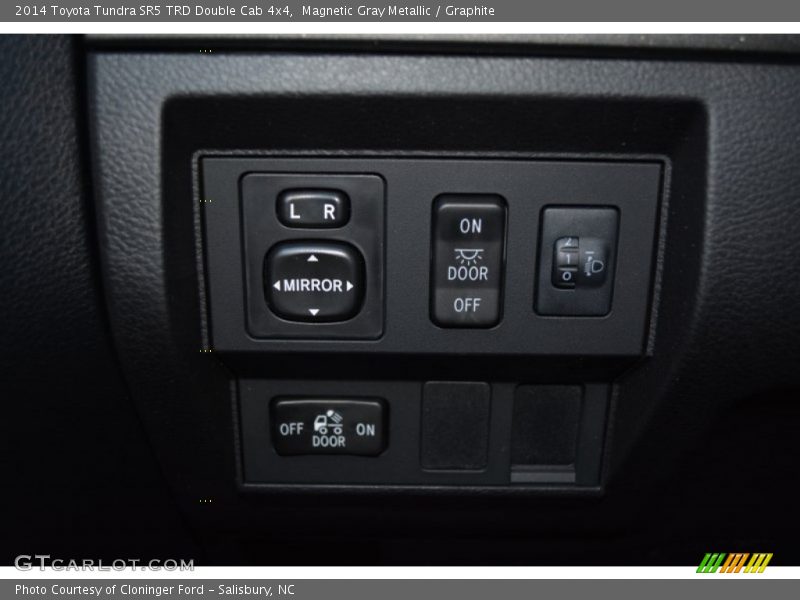 Magnetic Gray Metallic / Graphite 2014 Toyota Tundra SR5 TRD Double Cab 4x4