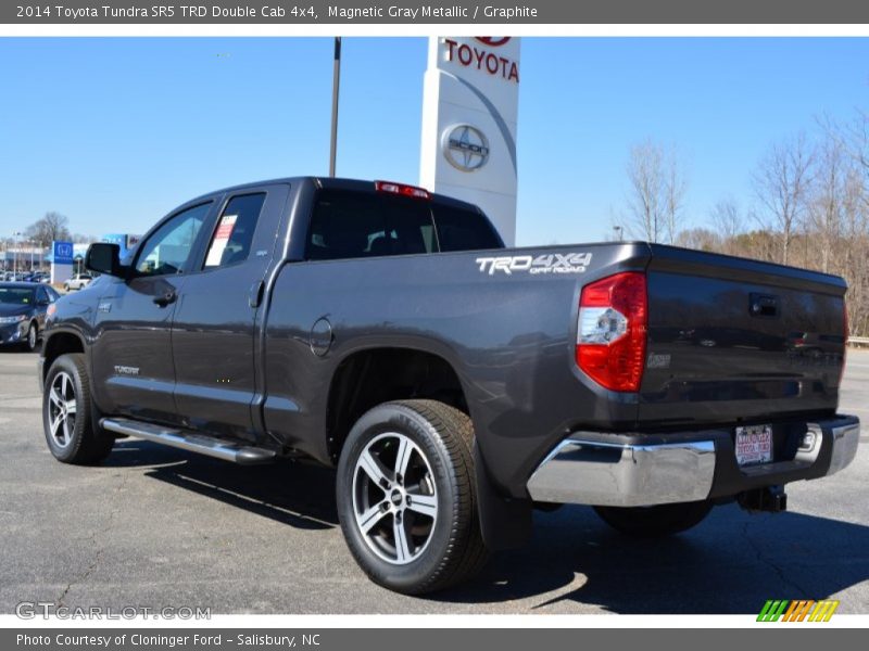 Magnetic Gray Metallic / Graphite 2014 Toyota Tundra SR5 TRD Double Cab 4x4