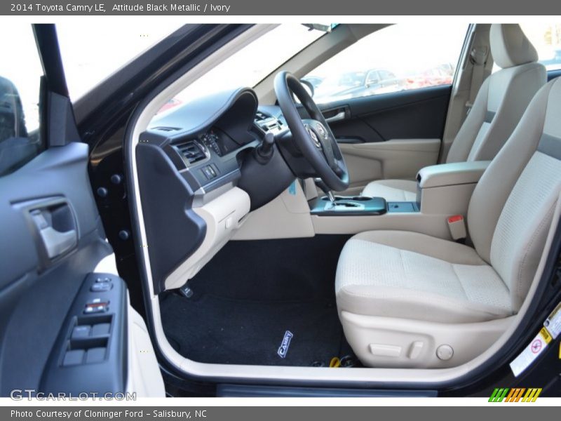 Attitude Black Metallic / Ivory 2014 Toyota Camry LE