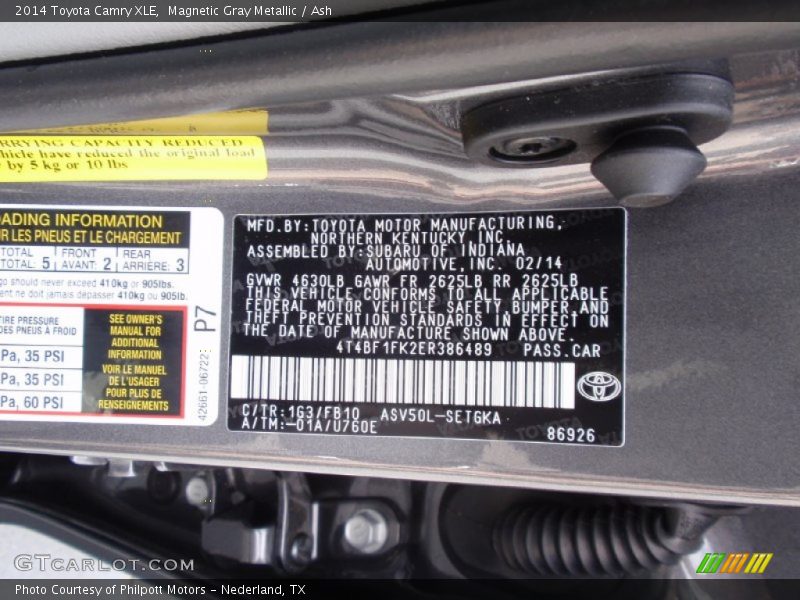 Magnetic Gray Metallic / Ash 2014 Toyota Camry XLE