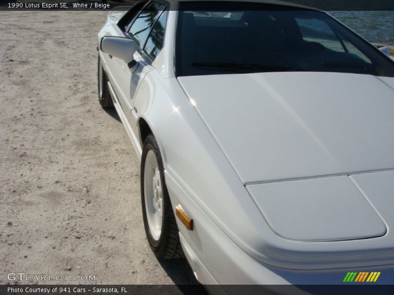 White / Beige 1990 Lotus Esprit SE