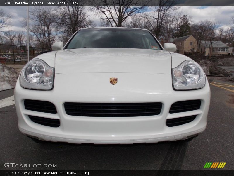 Sand White / Black 2005 Porsche Cayenne