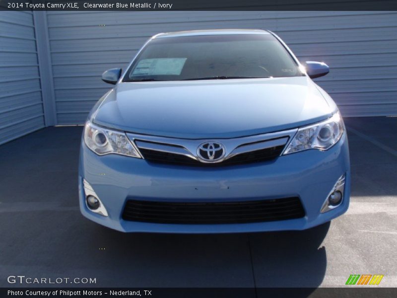 Clearwater Blue Metallic / Ivory 2014 Toyota Camry XLE