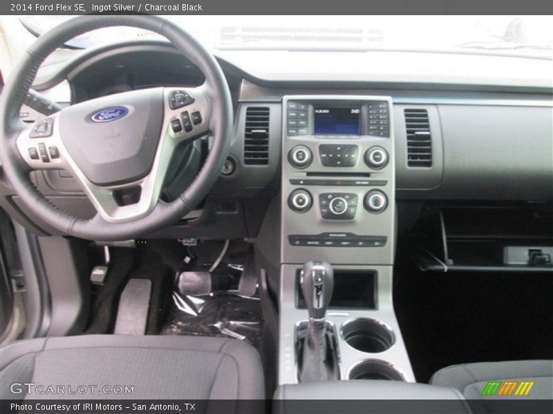 Ingot Silver / Charcoal Black 2014 Ford Flex SE