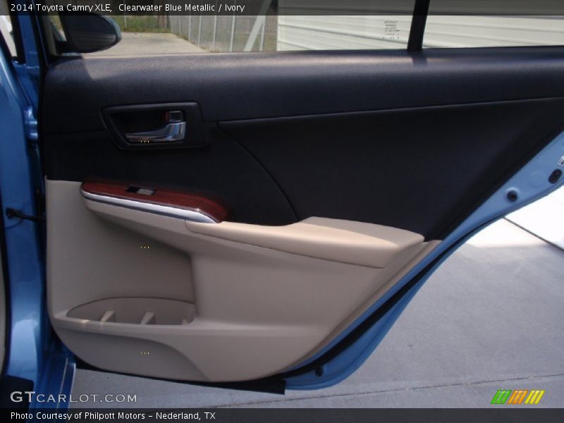 Clearwater Blue Metallic / Ivory 2014 Toyota Camry XLE