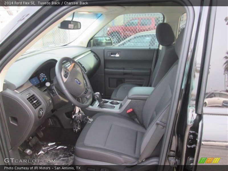Tuxedo Black / Charcoal Black 2014 Ford Flex SE