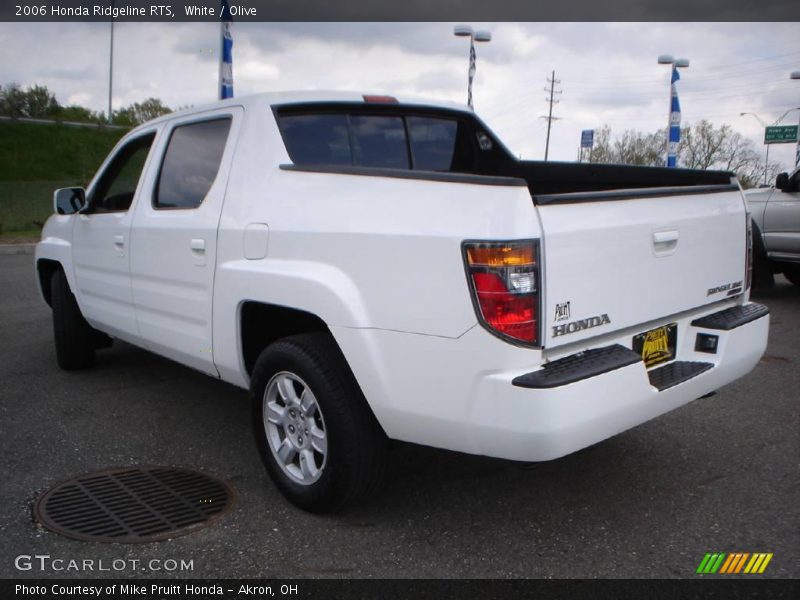 White / Olive 2006 Honda Ridgeline RTS