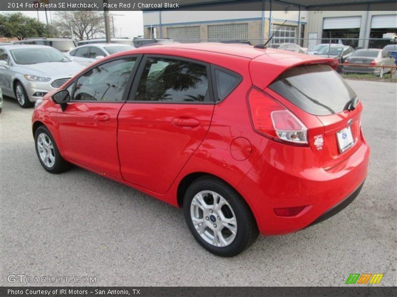 Race Red / Charcoal Black 2014 Ford Fiesta SE Hatchback