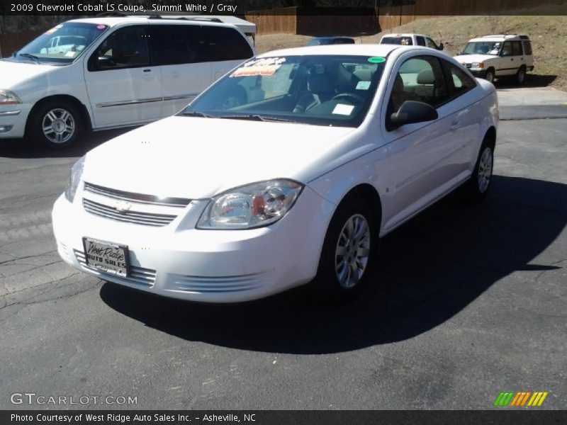 Summit White / Gray 2009 Chevrolet Cobalt LS Coupe