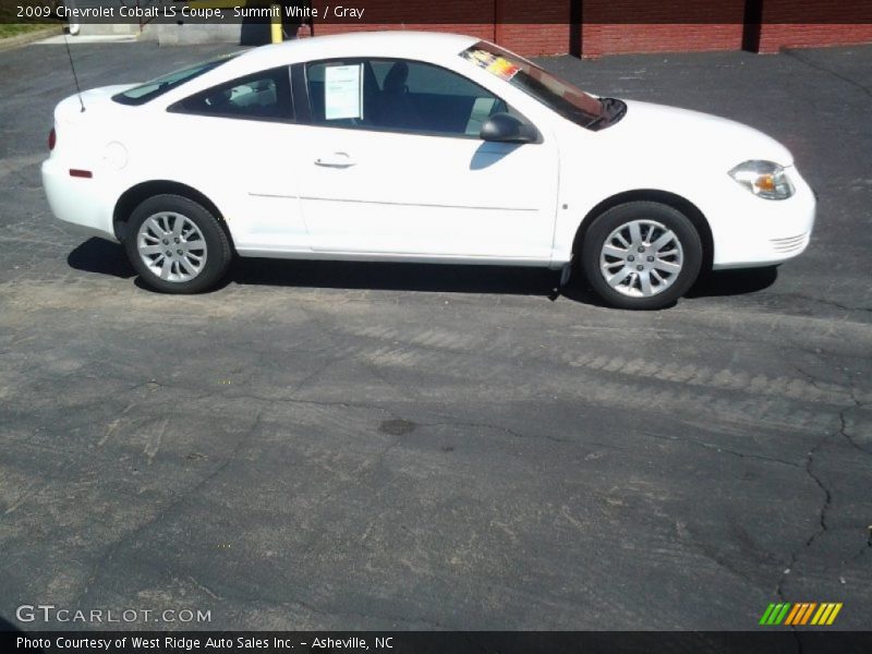Summit White / Gray 2009 Chevrolet Cobalt LS Coupe