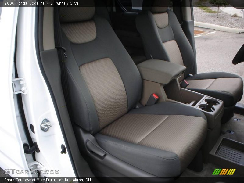 White / Olive 2006 Honda Ridgeline RTS