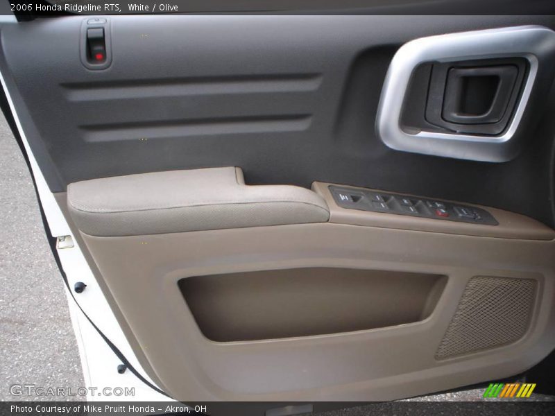 White / Olive 2006 Honda Ridgeline RTS