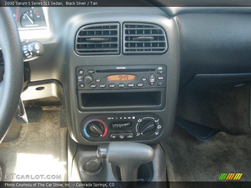 Black Silver / Tan 2002 Saturn S Series SL1 Sedan