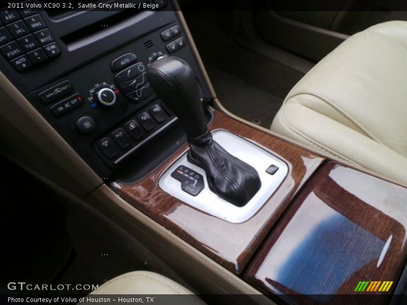 Saville Grey Metallic / Beige 2011 Volvo XC90 3.2