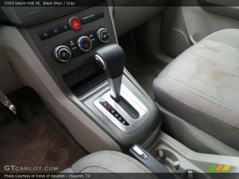 Black Onyx / Gray 2009 Saturn VUE XE