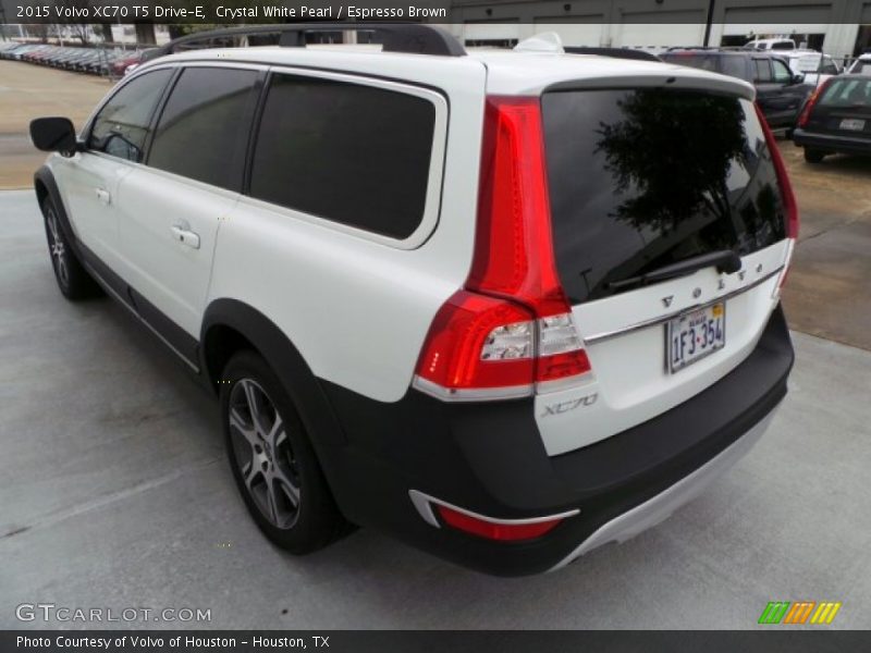 Crystal White Pearl / Espresso Brown 2015 Volvo XC70 T5 Drive-E