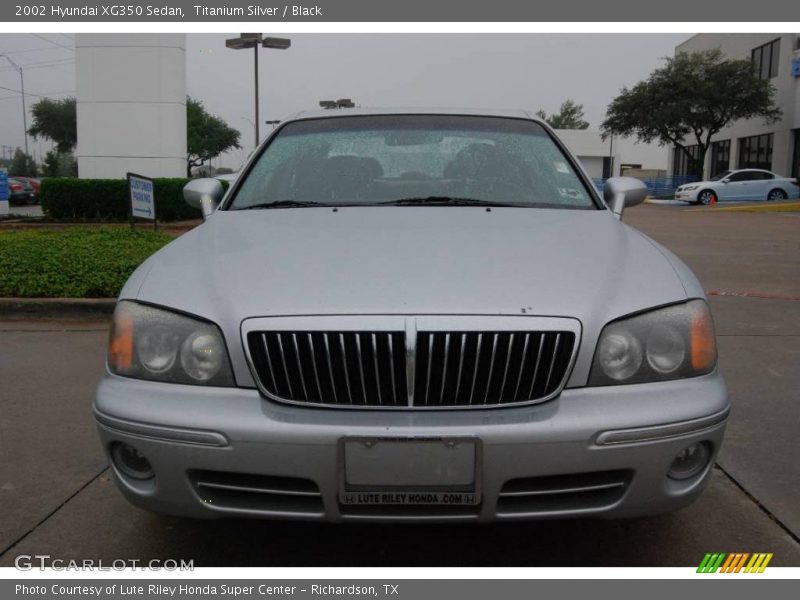 Titanium Silver / Black 2002 Hyundai XG350 Sedan