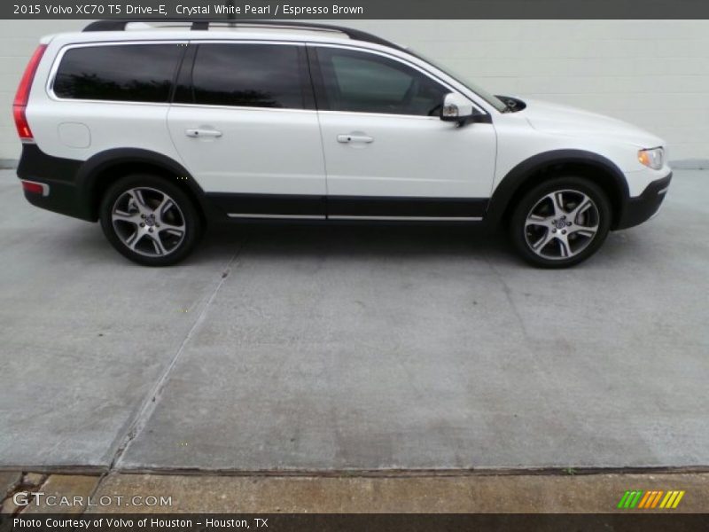 Crystal White Pearl / Espresso Brown 2015 Volvo XC70 T5 Drive-E