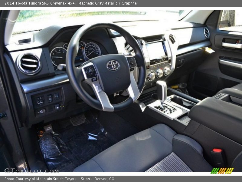 Magnetic Gray Metallic / Graphite 2014 Toyota Tundra SR5 Crewmax 4x4