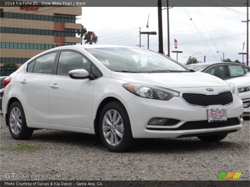 Snow White Pearl / Black 2014 Kia Forte EX