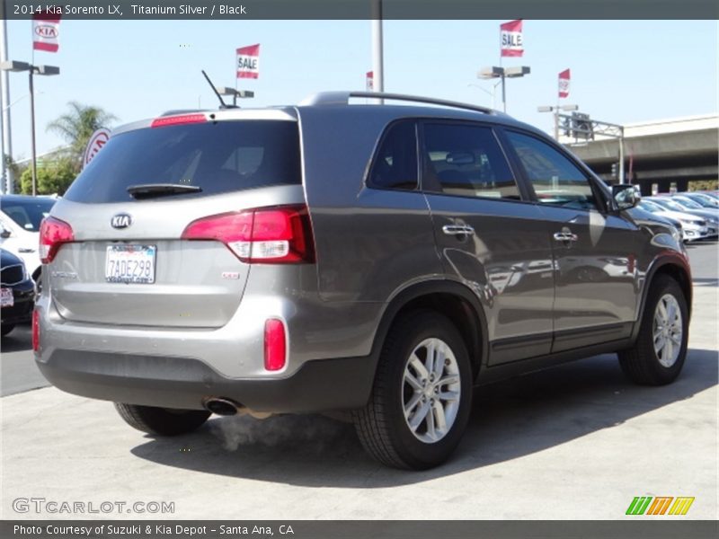 Titanium Silver / Black 2014 Kia Sorento LX
