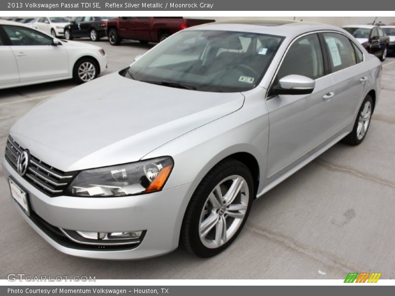 Reflex Silver Metallic / Moonrock Gray 2013 Volkswagen Passat TDI SE