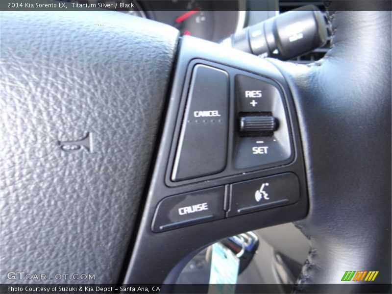 Titanium Silver / Black 2014 Kia Sorento LX