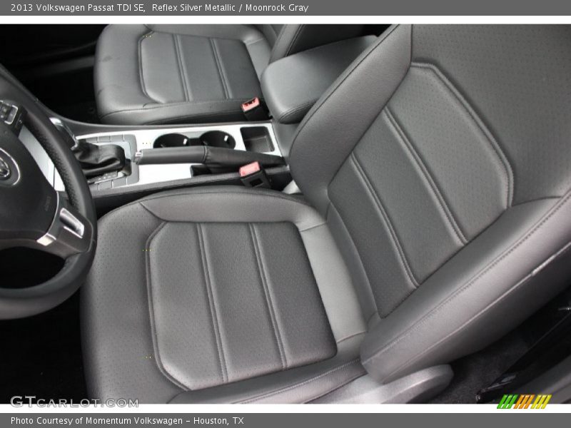 Reflex Silver Metallic / Moonrock Gray 2013 Volkswagen Passat TDI SE